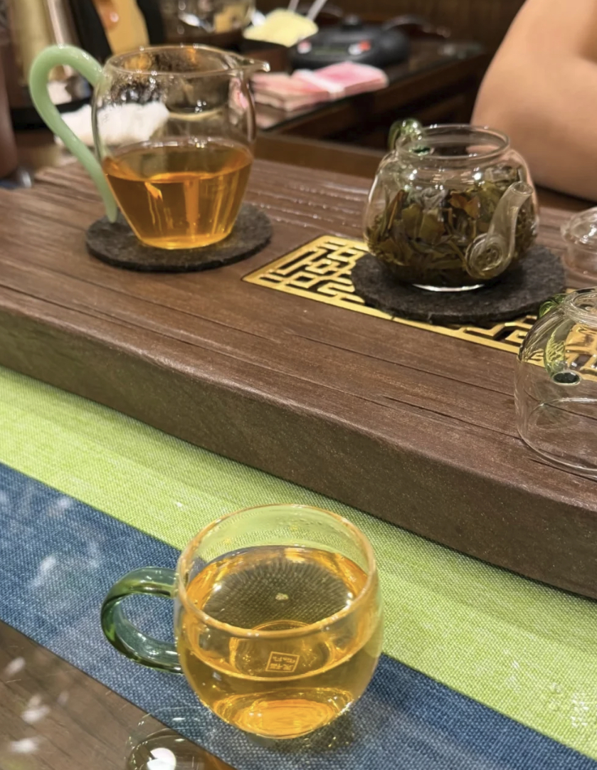 生活不全是利益 更多的是互相成就，今天又几个朋友加入扬子把握收益！有钱一起赚！