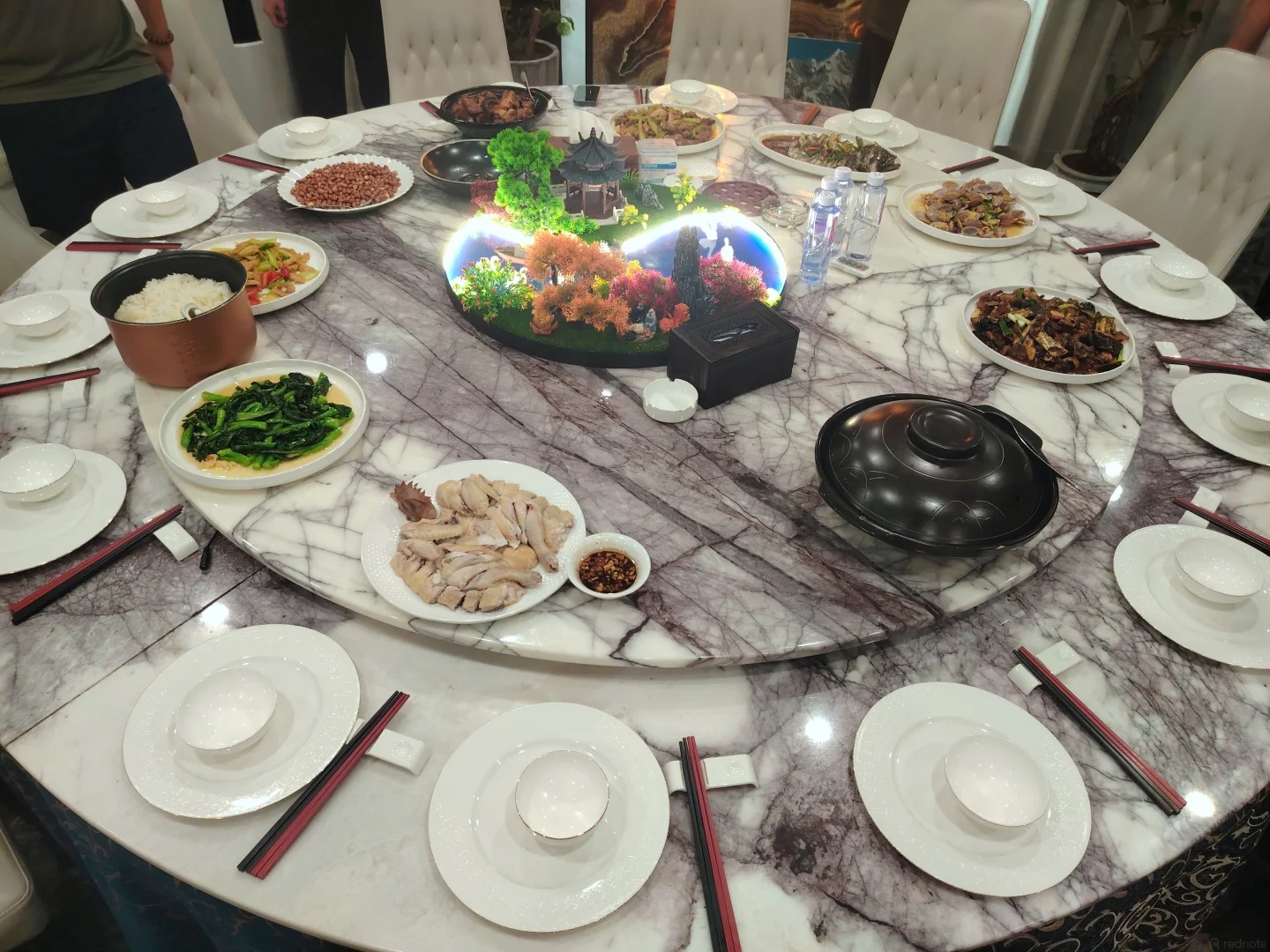 战友们，聚餐了～