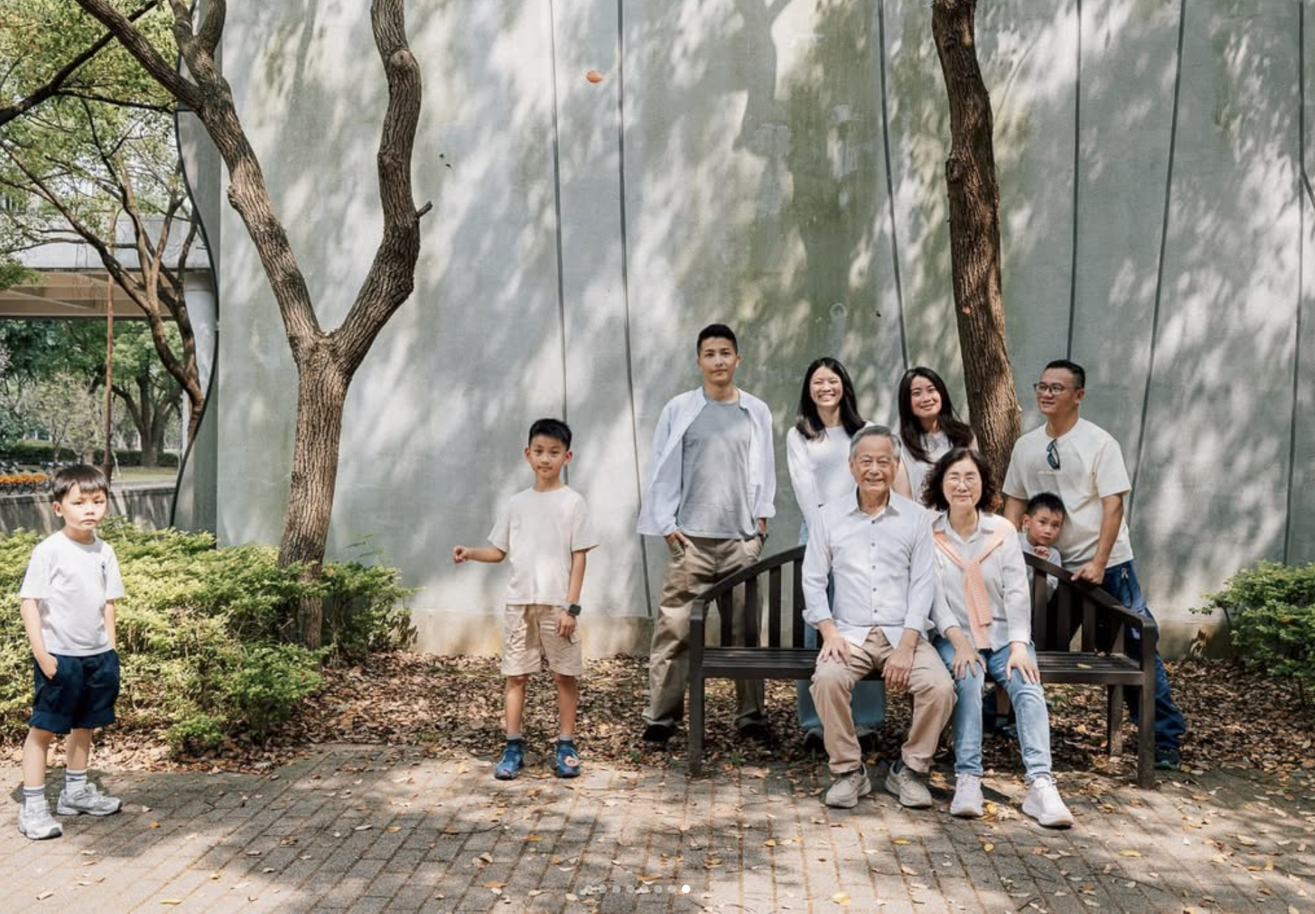 中秋 哥哥嫂子爸妈都在  幸福